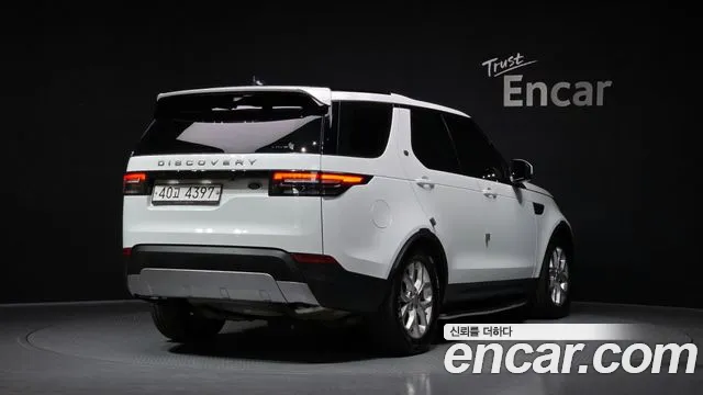 Land Rover Discovery 2019 — фото 2
