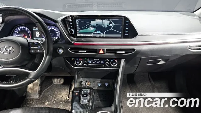 Hyundai Sonata 2022 — фото 13