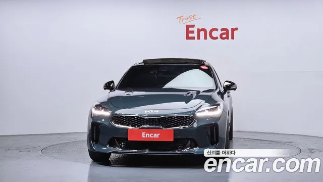Kia Stinger 2023 — фото 3