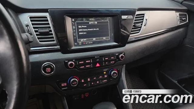 Kia Niro 2018 — фото 15