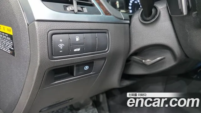 Hyundai Genesis 2016 — фото 13