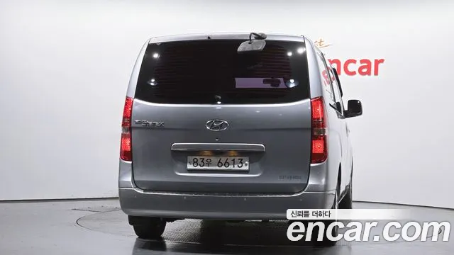 Hyundai Starex 2015 — фото 4