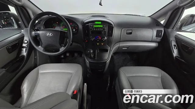 Hyundai Starex 2015 — фото 7