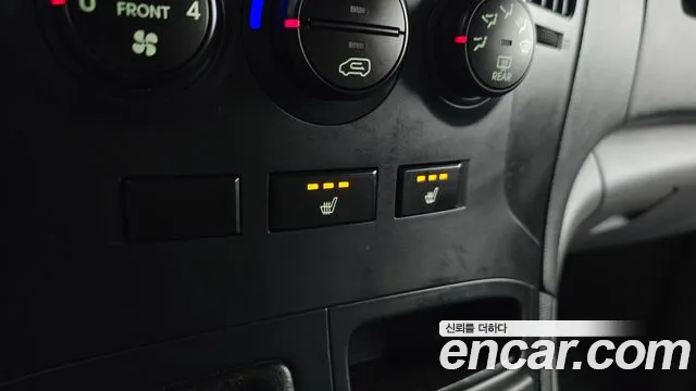 Hyundai Starex 2015 — фото 15