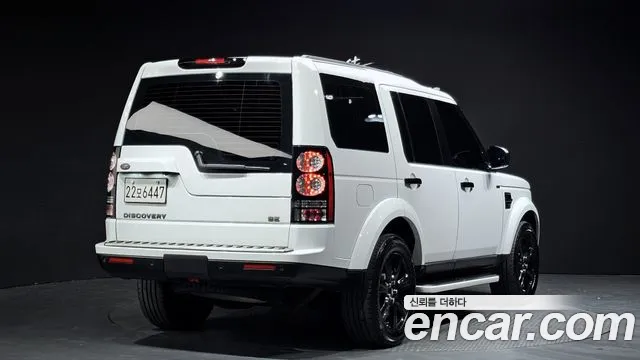 Land Rover Discovery 2015 — фото 2