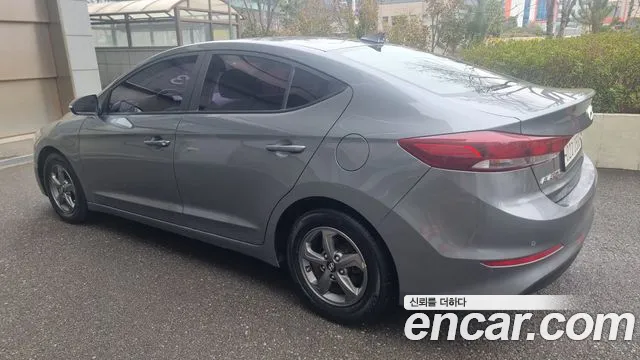 Hyundai AVANTE 2017 — фото 6