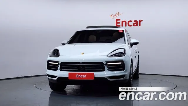 Porsche Cayenne 2019 — фото 3