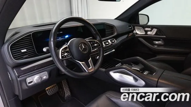 Mercedes-Benz GLE-Class 2022 — фото 9