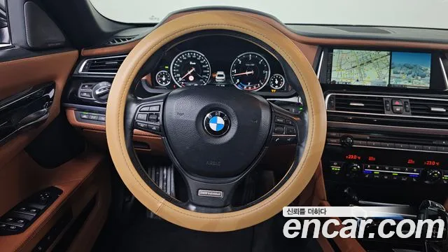 BMW 7-Series 2015 — фото 12