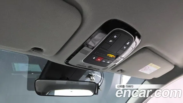 Hyundai Santafe 2022 — фото 18