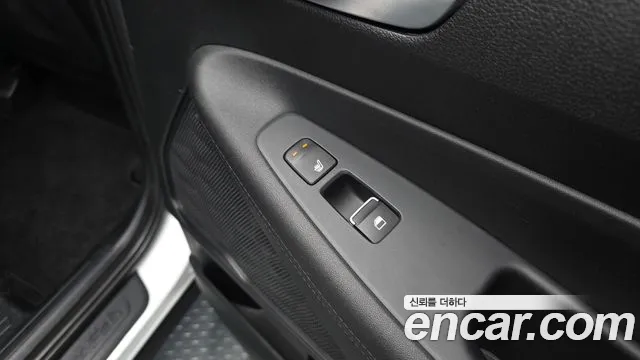 Hyundai Santafe 2022 — фото 19