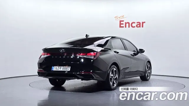Hyundai AVANTE 2021 — фото 2
