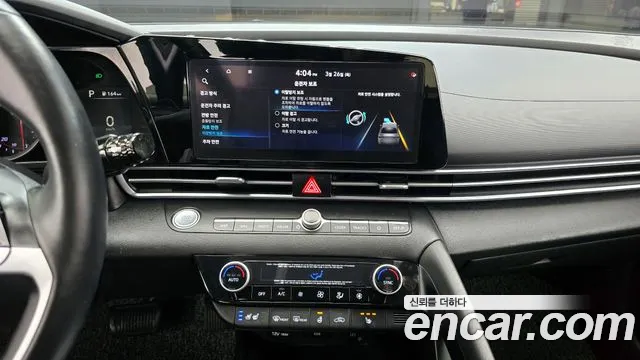 Hyundai AVANTE 2021 — фото 16