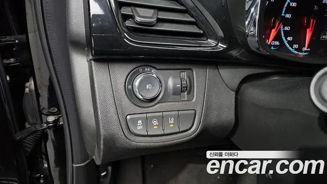 ChevroletGMDaewoo Spark 2017 — фото 17