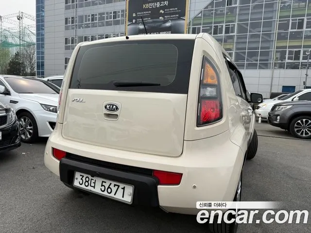 Kia Soul 2011 — фото 4