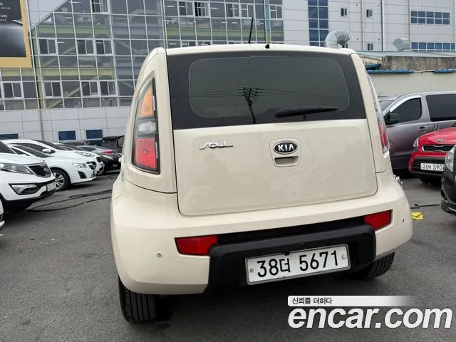 Kia Soul 2011 — фото 5