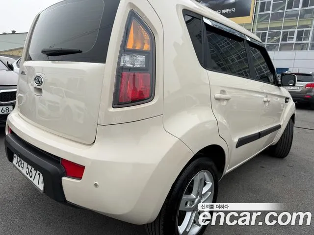 Kia Soul 2011 — фото 6