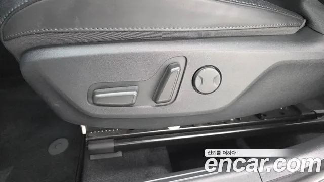 Kia Niro 2022 — фото 18