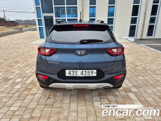 Kia Stonic 2018 — фото 2