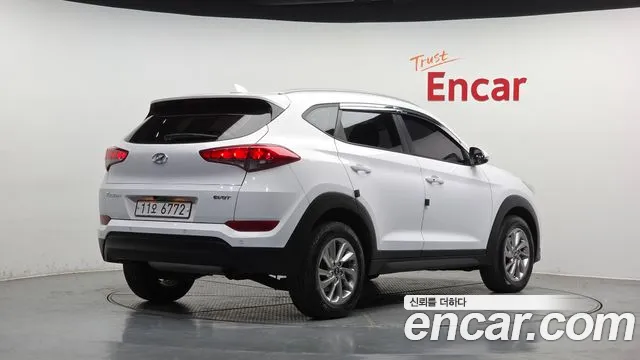 Hyundai Tucson 2016 — фото 2
