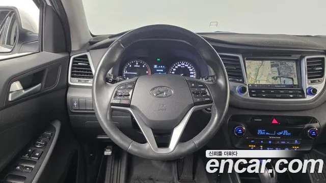 Hyundai Tucson 2016 — фото 13