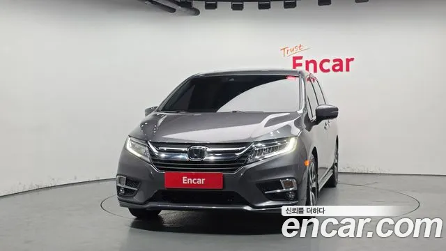 Honda Odyssey 2019 — фото 3
