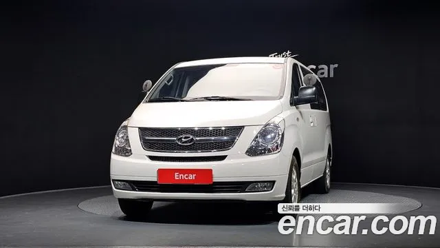 Hyundai Starex 2015 — фото 3