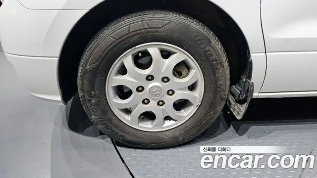 Hyundai Starex 2015 — фото 5