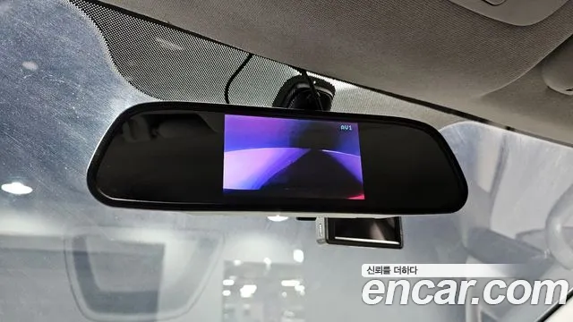 Hyundai Starex 2015 — фото 16