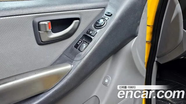 Hyundai Starex 2015 — фото 18