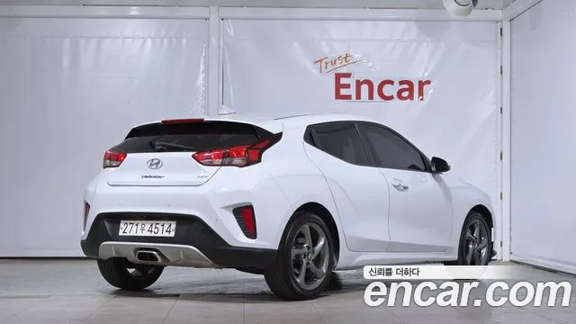 Hyundai Veloster 2018 — фото 2