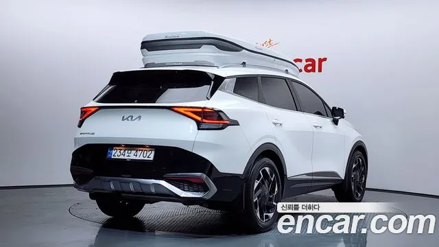 Kia Sportage 2023 — фото 2