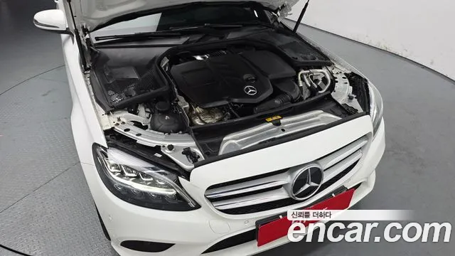 Mercedes-Benz C-Class 2020 — фото 6
