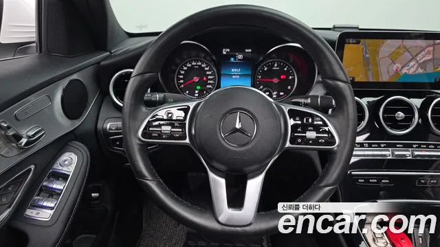 Mercedes-Benz C-Class 2020 — фото 13