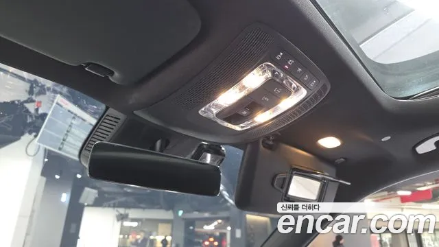 Mercedes-Benz GLB-Class 2021 — фото 16