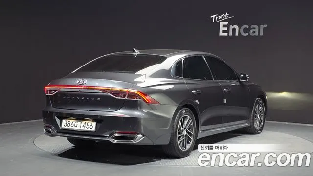 Hyundai Grandeur 2022 — фото 2