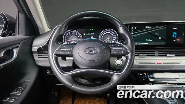 Hyundai Grandeur 2022 — фото 15