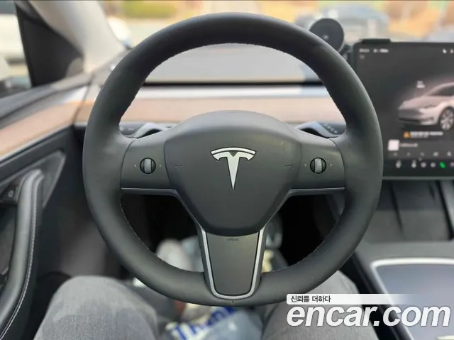 Tesla Model Y 2023 — фото 14