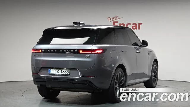 Land Rover Range Rover Sport 2023 — фото 2