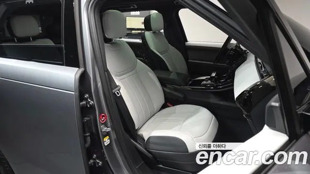 Land Rover Range Rover Sport 2023 — фото 12