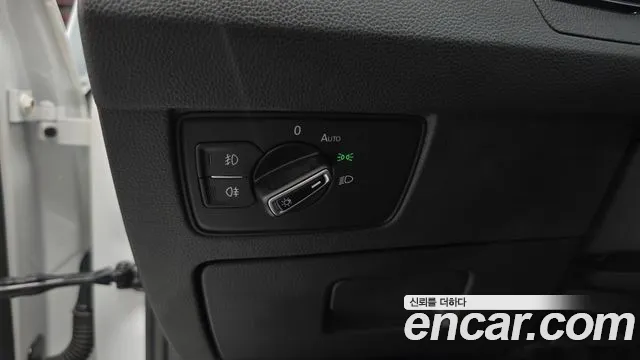 Volkswagen Passat 2018 — фото 17