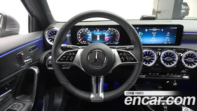 Mercedes-Benz A-Class 2025 — фото 12