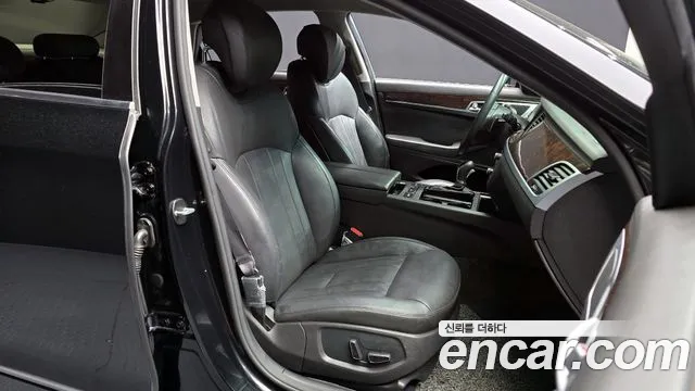 Hyundai Genesis 2016 — фото 10