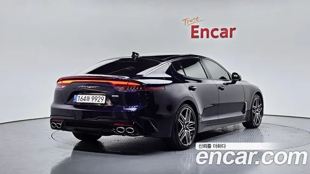 Kia Stinger 2021 — фото 2