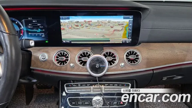 Mercedes-Benz E-Class 2019 — фото 14
