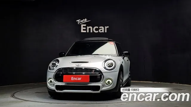 Mini Cooper 2020 — фото 3