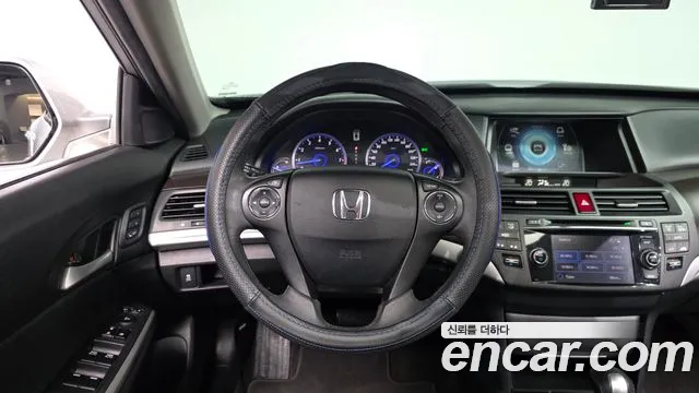 Honda Crosstour 2013 — фото 12