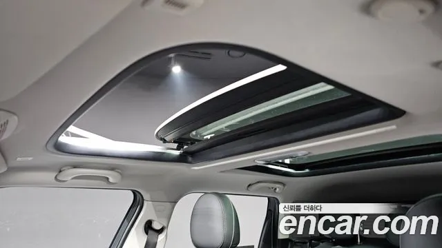 Mini Clubman 2021 — фото 19
