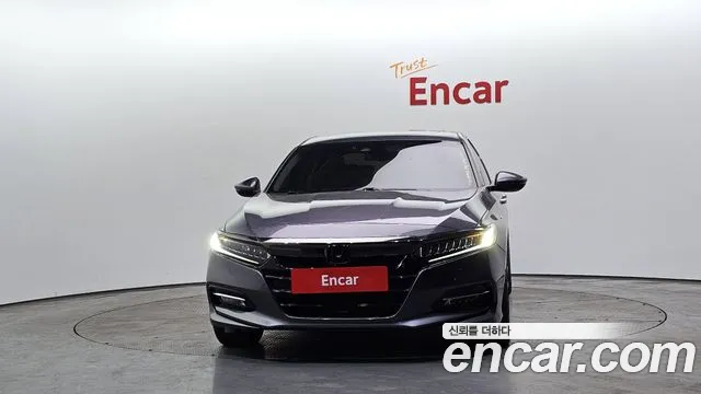 Honda Accord 2018 — фото 3