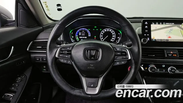 Honda Accord 2018 — фото 13